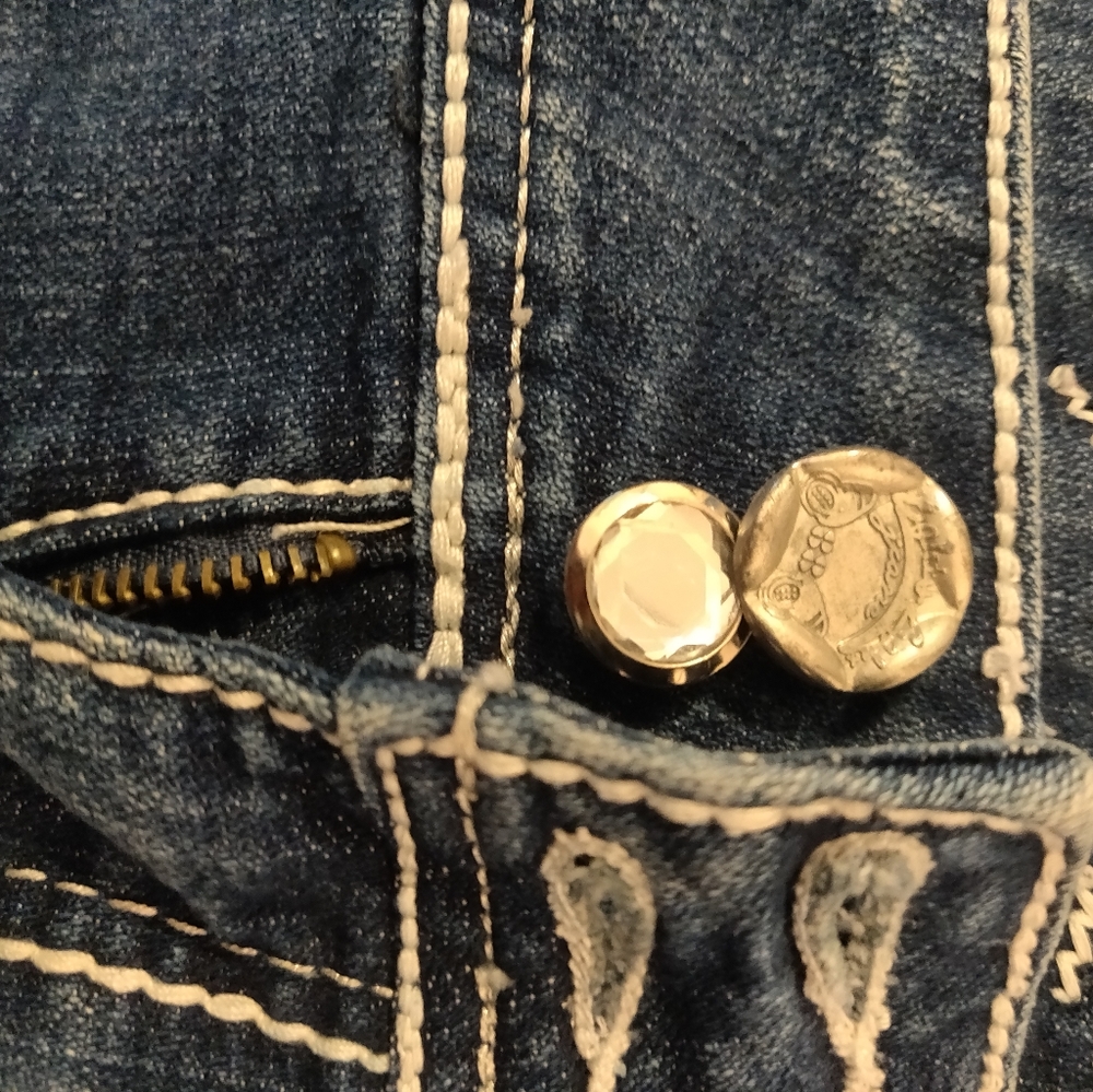 Jean shorts - Picture 4 of 4